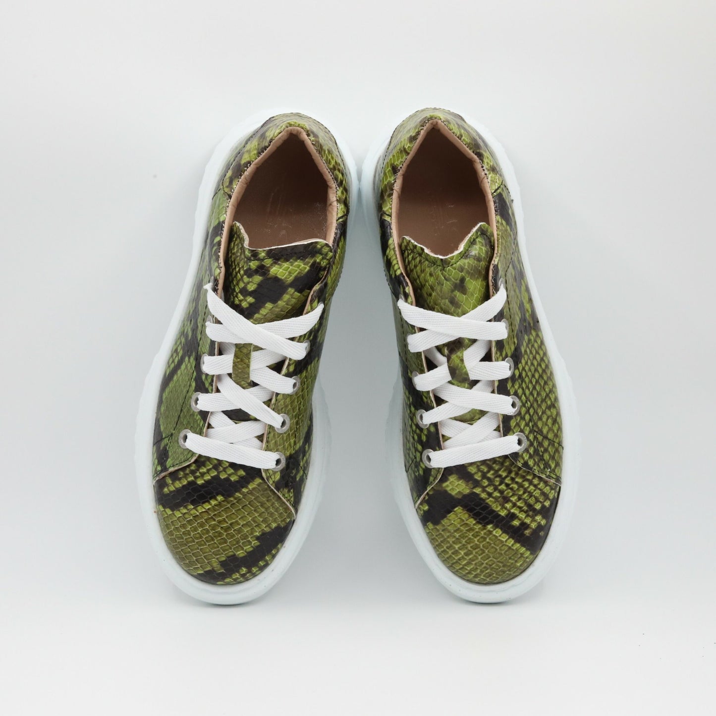 Sneaker RV Green Snake