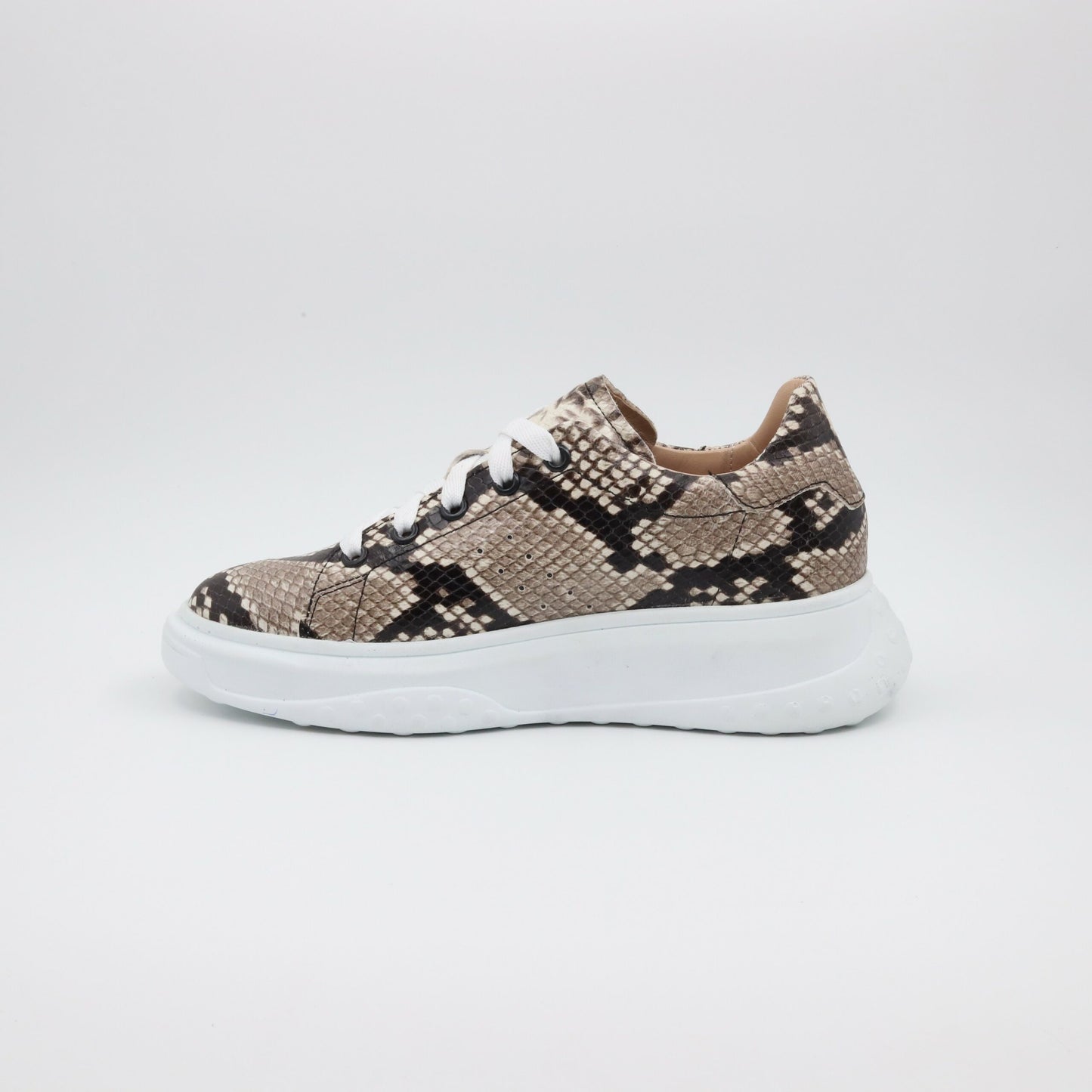 Sneaker RV Full Snake